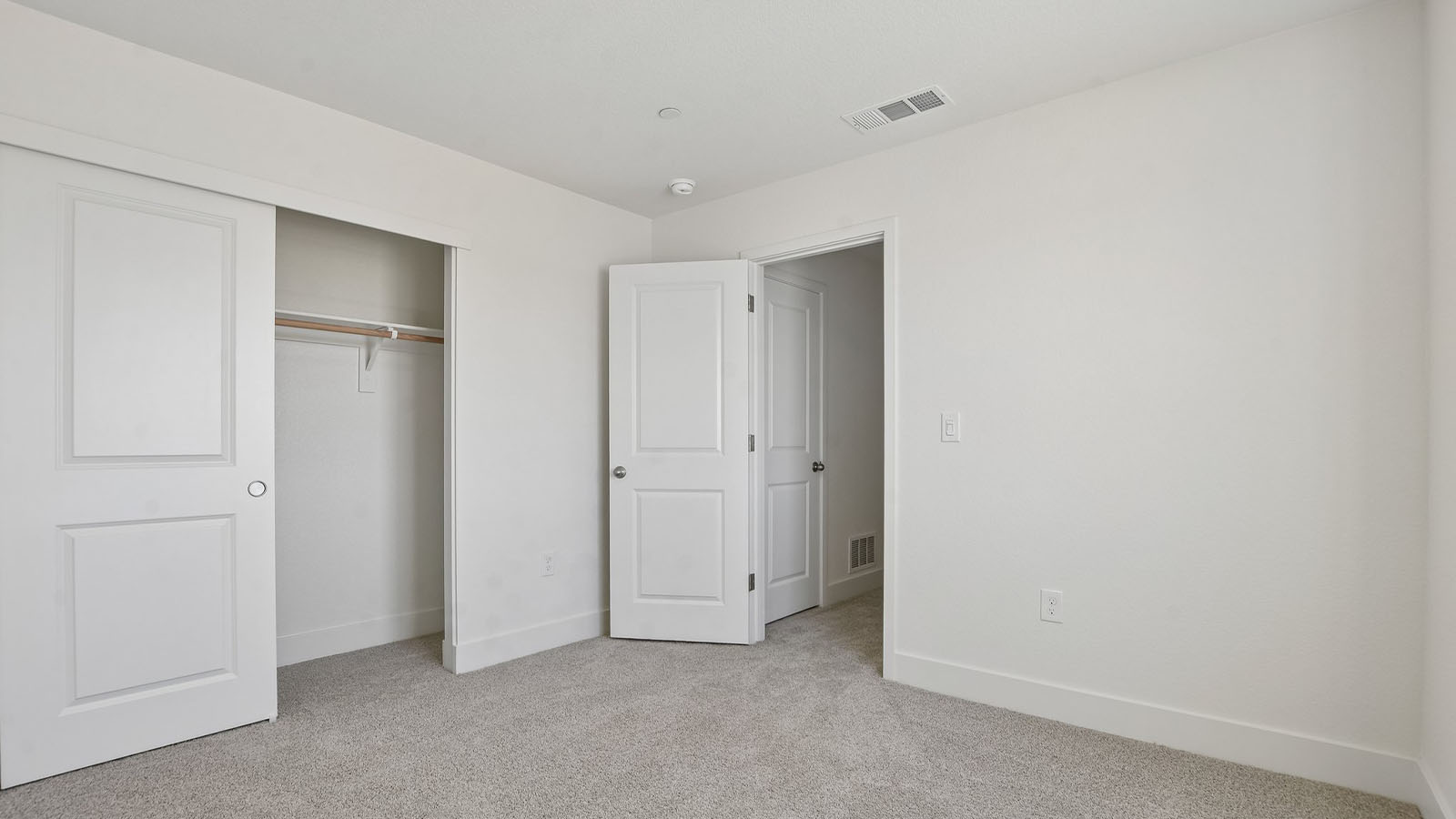 Ibiza Alta Plan 2617  bedroom with closet