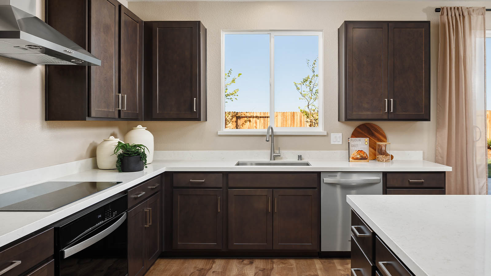 Ibiza at Delta Shores Plan 2617 Modern Kitchen