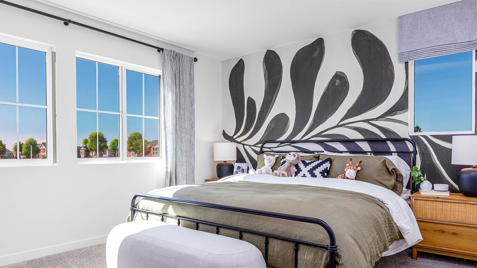 Skylar Plan 1387  primary suite with tons of space