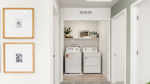 Skylar Plan 1296  Laundry