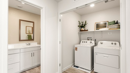 Skylar Plan 1296 Laundry
