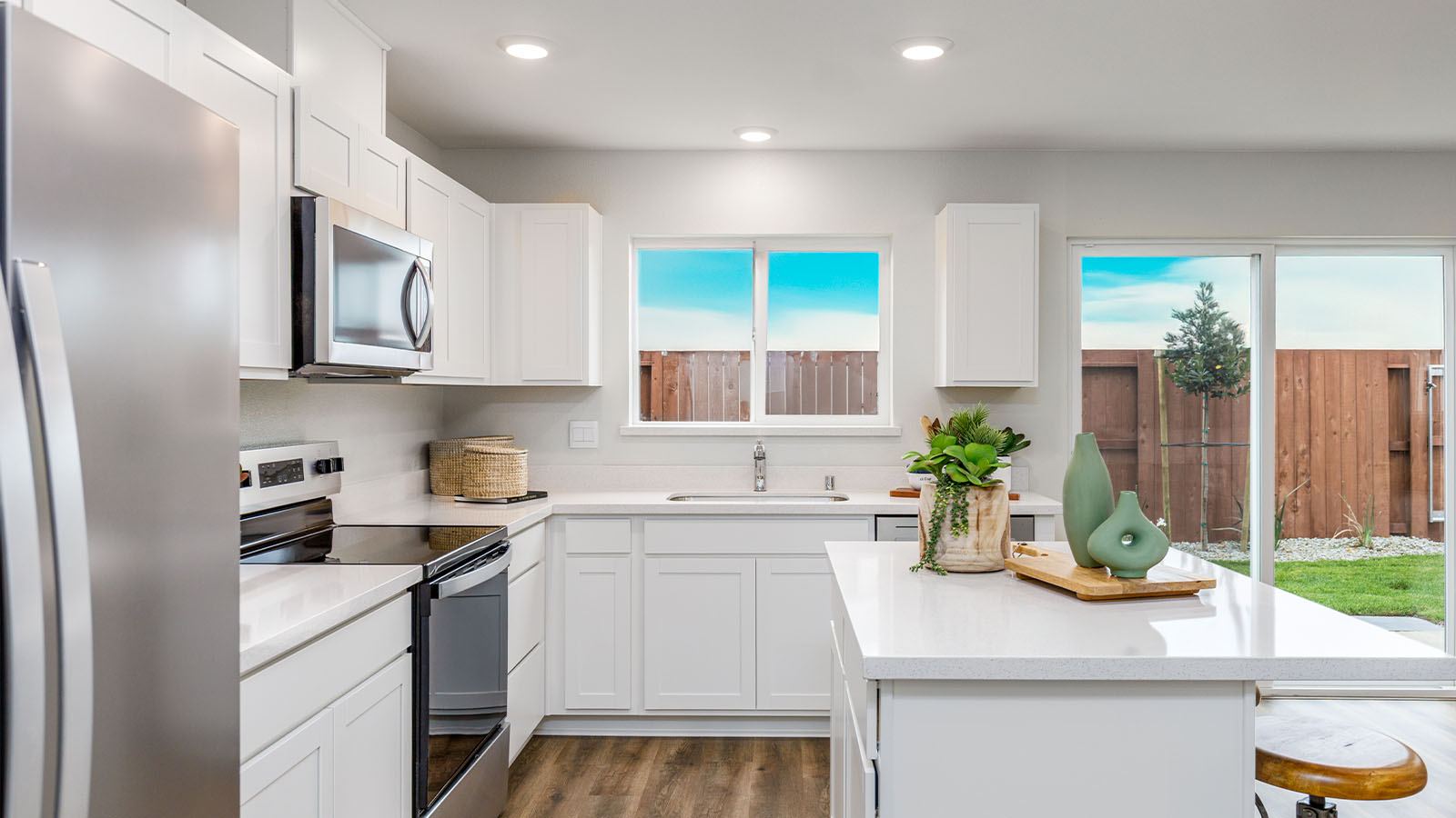 Arroyo at Salt Creek Plan 1567Modern Kitchen