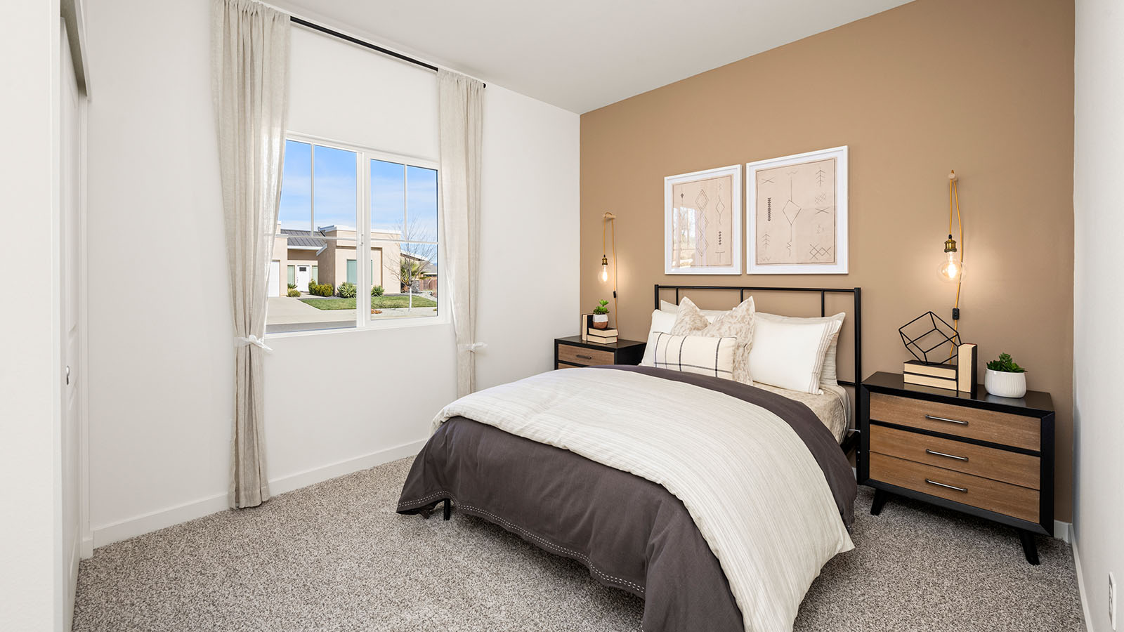 Harlen at Salt Creek Plan 2035 spacious bedroom