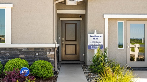 Walkway to outside of the front door