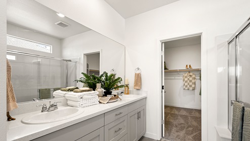 Magnolia at Shastina Ranch Plan 2035 Primary Bathroom
