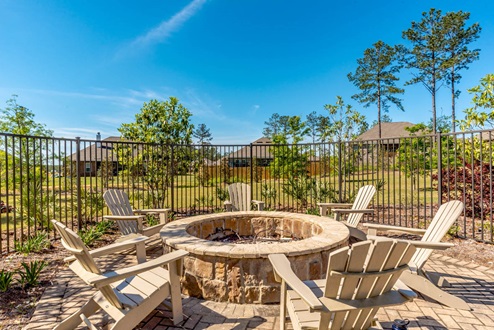 Outdoor firepit
