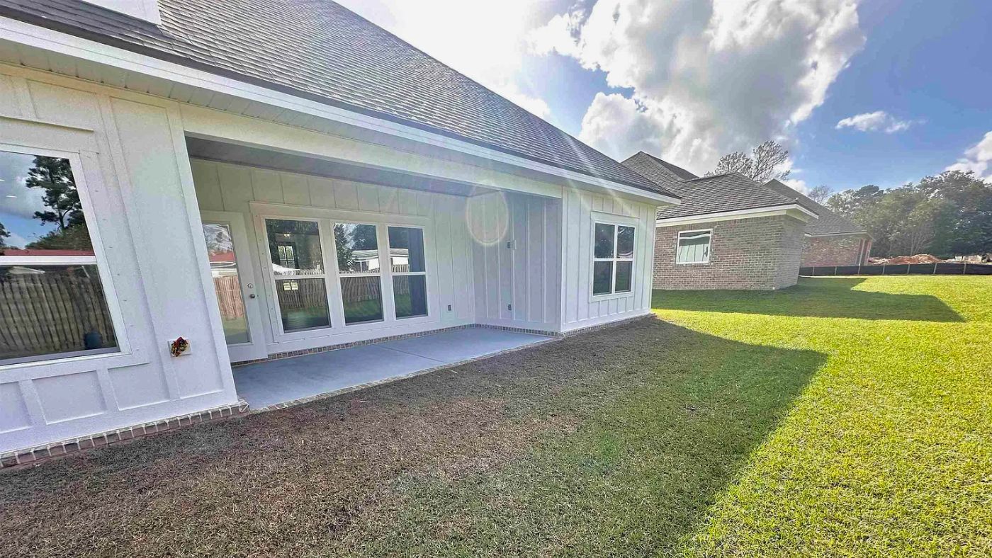 Hickory new home exterior.