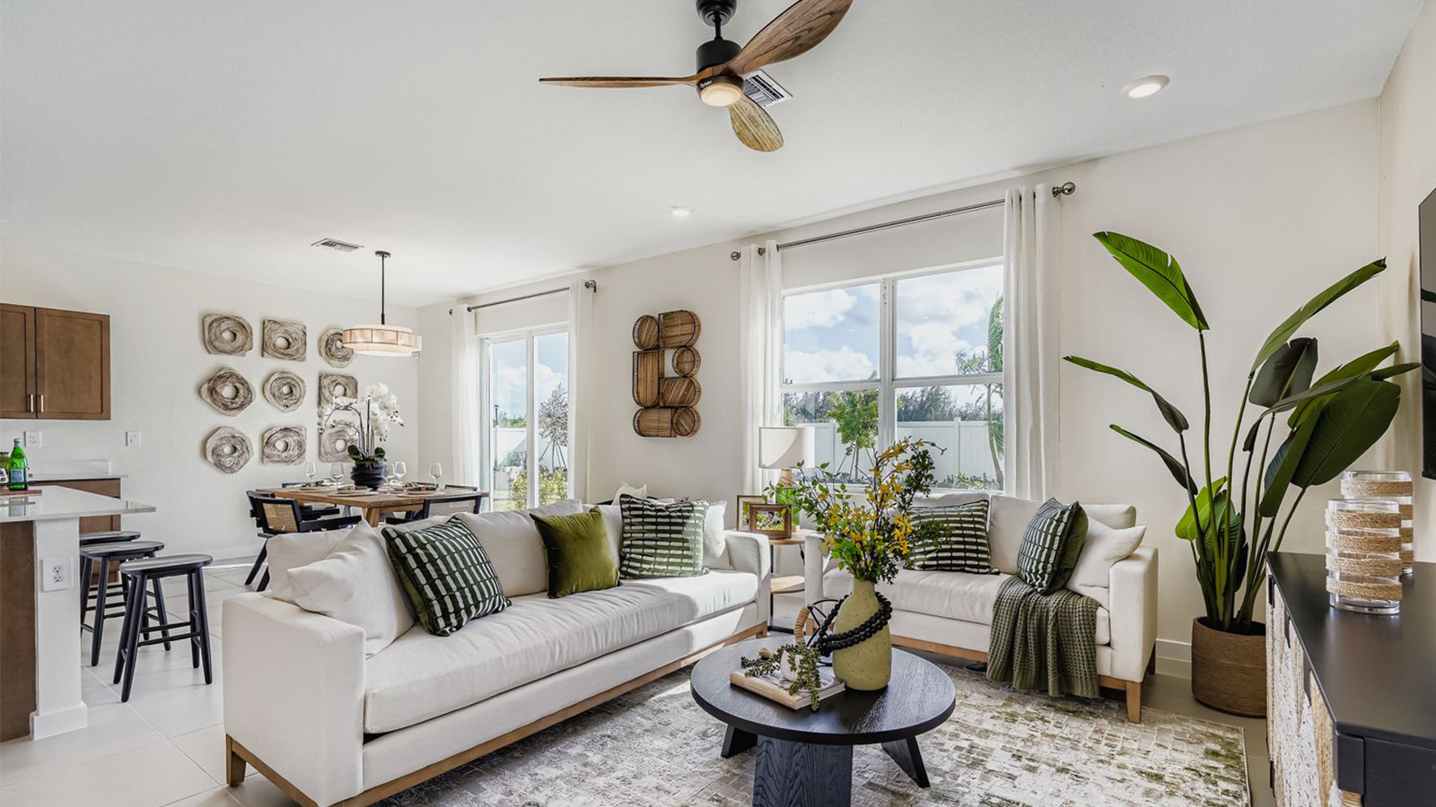Baywood II community in Florida City, FL 33034