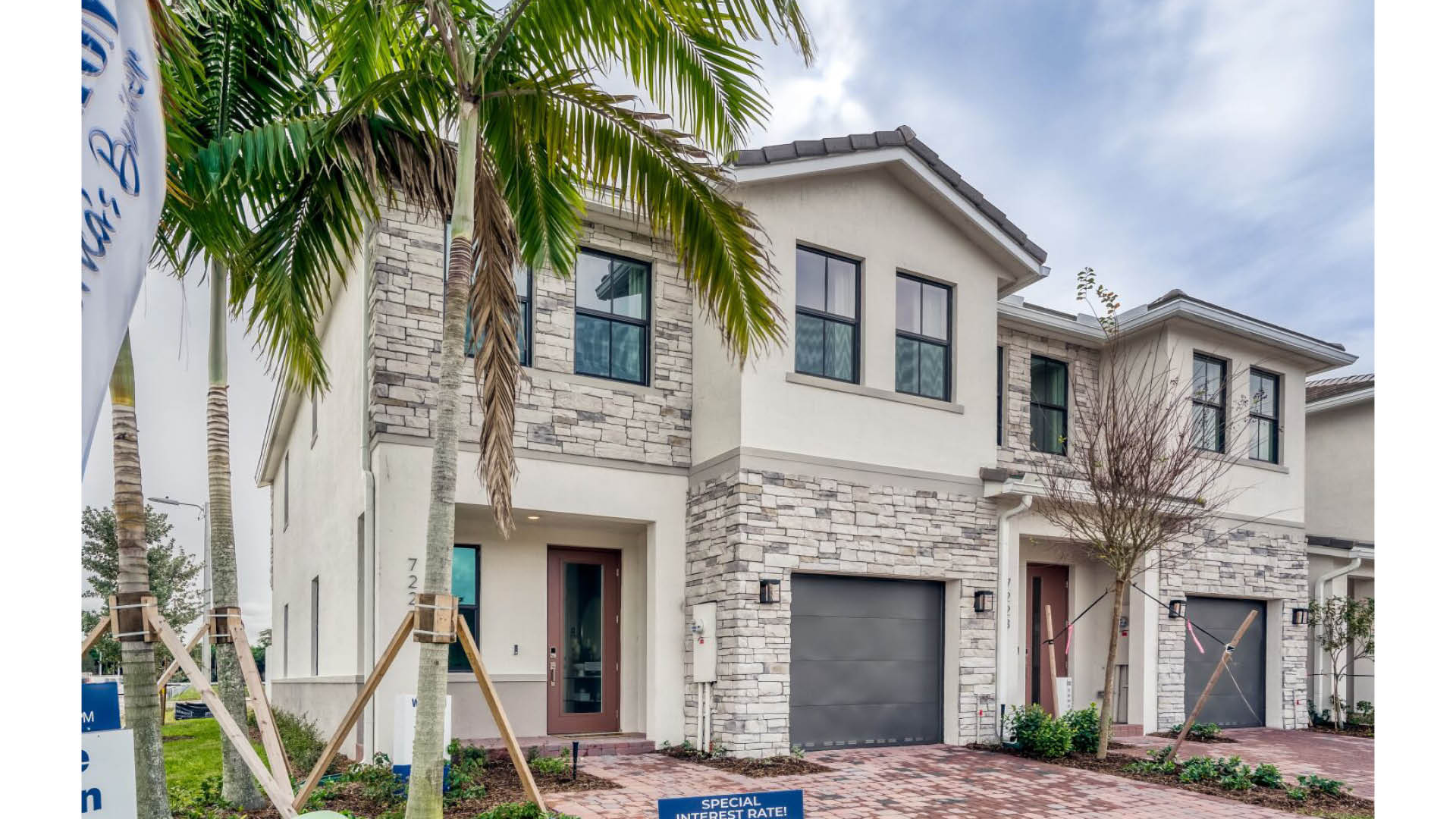 Vineyards Townhomes Exterior 3