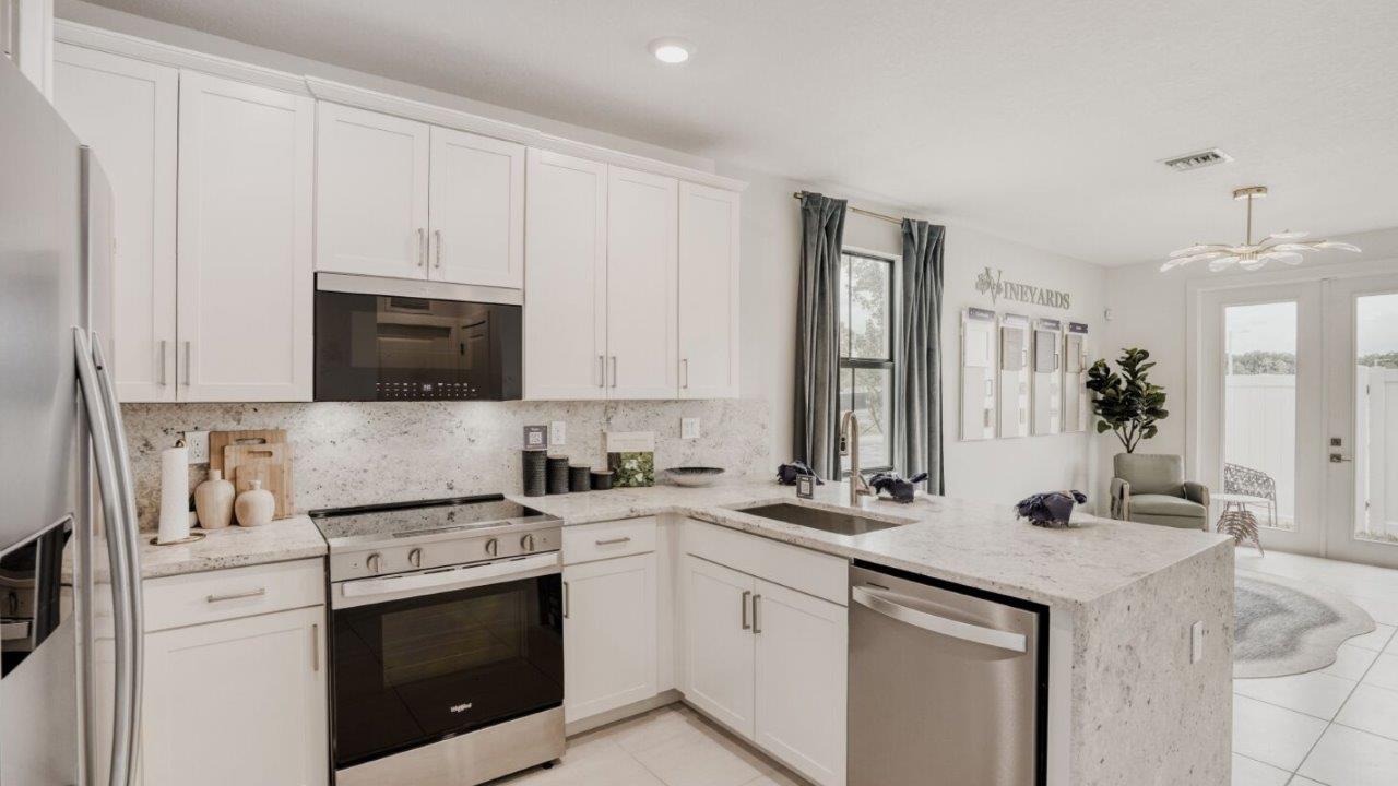 townhome kitchen