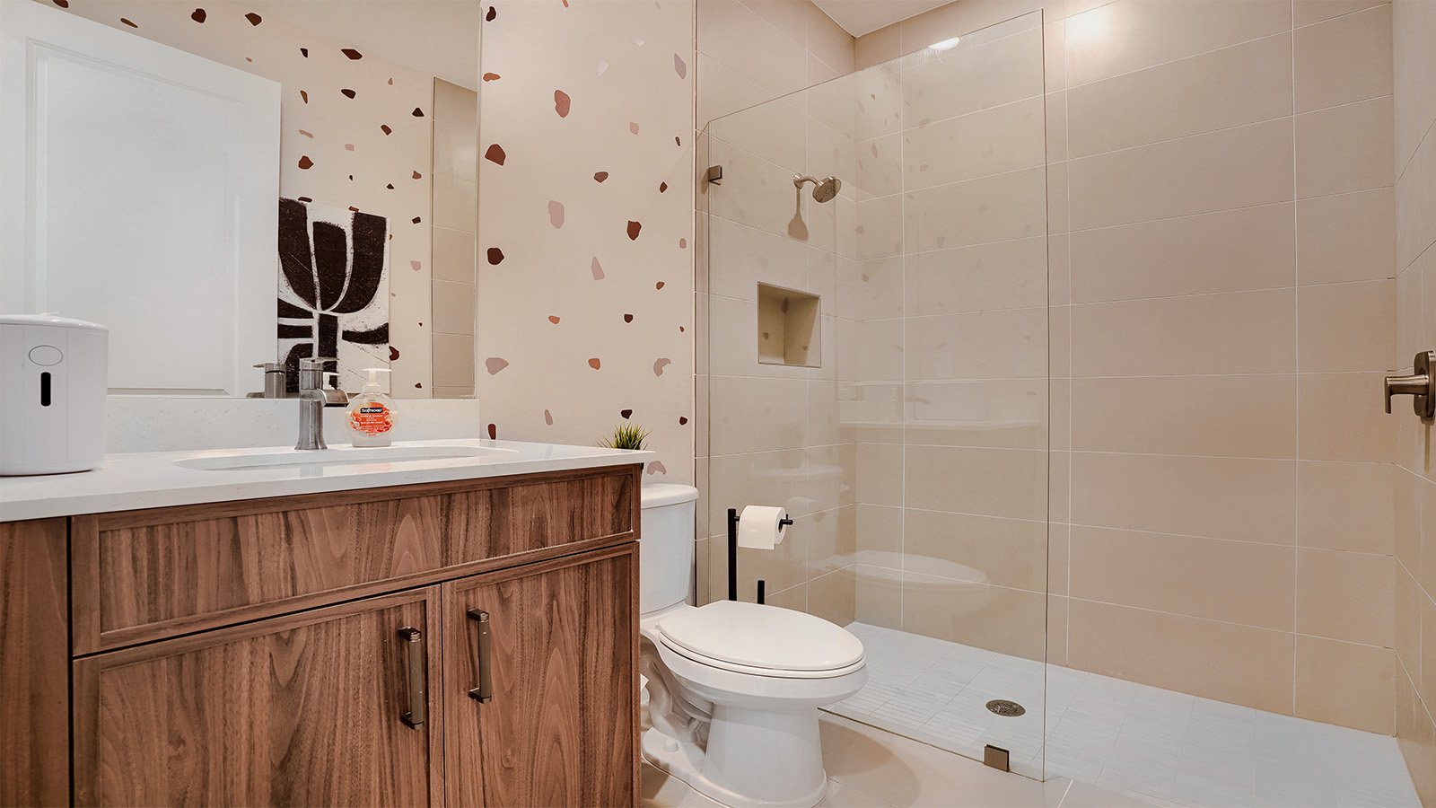 secondary bathroom with tub