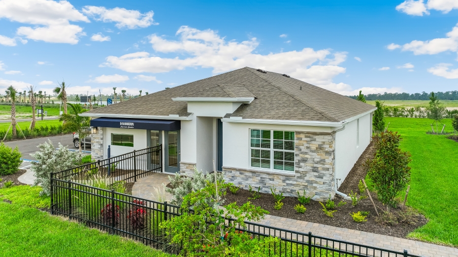 Outside of the Cali MG