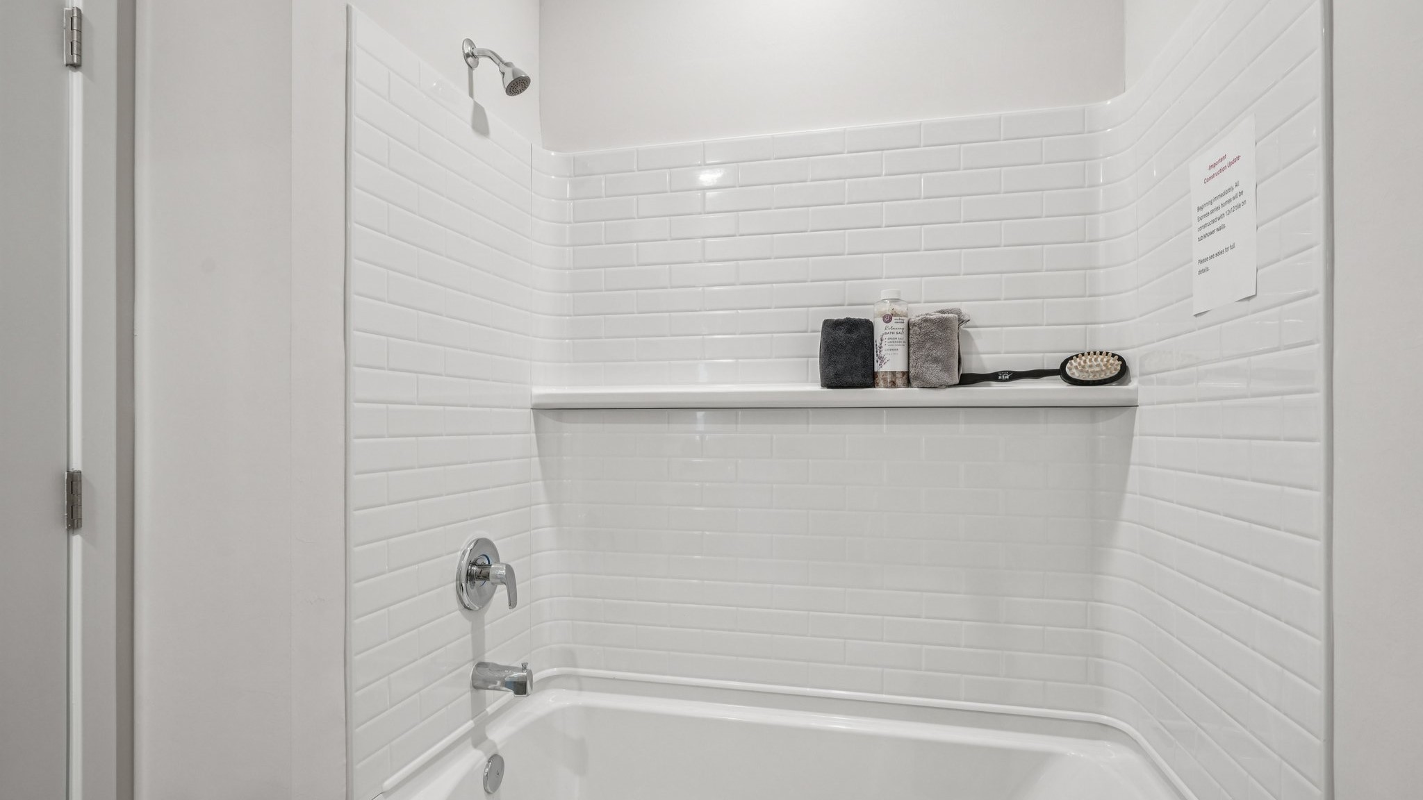 The shower of bathroom 1.