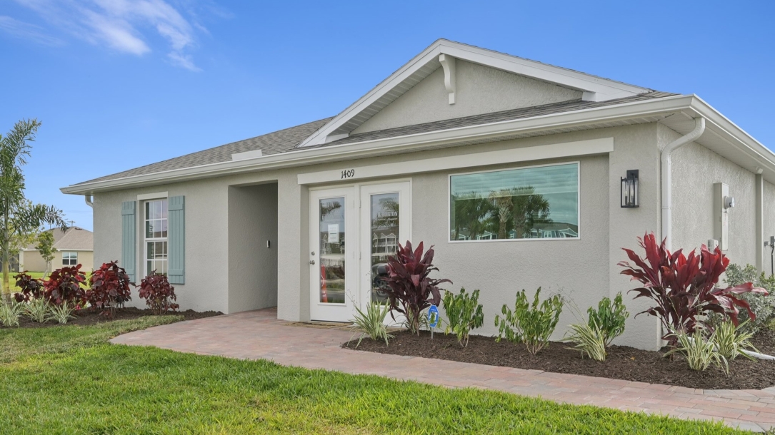 Outside of the Freeport II Model in the Cove at West Port