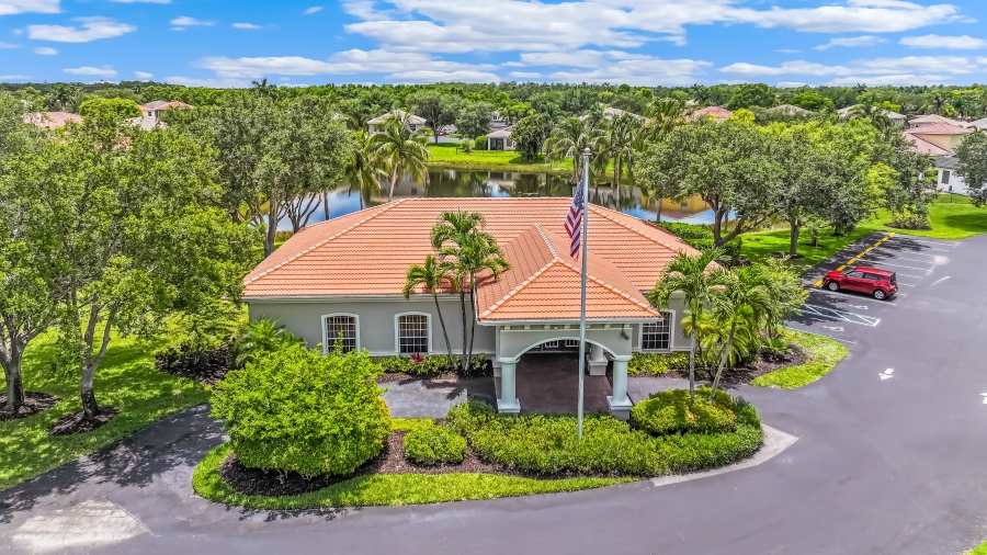 Lakes of Estero Amenity Center