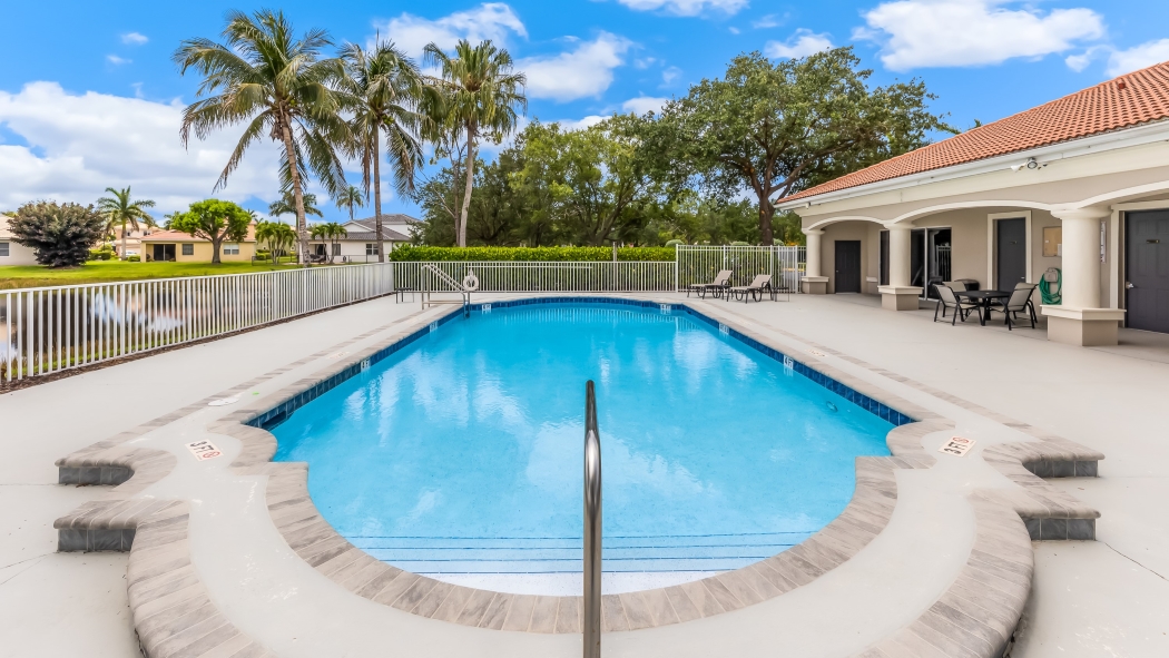 Lakes of Estero Amenity Center