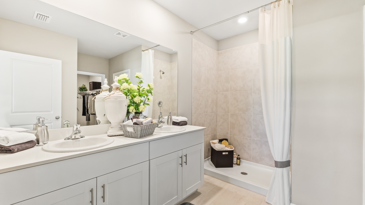 Inside of the Cali D