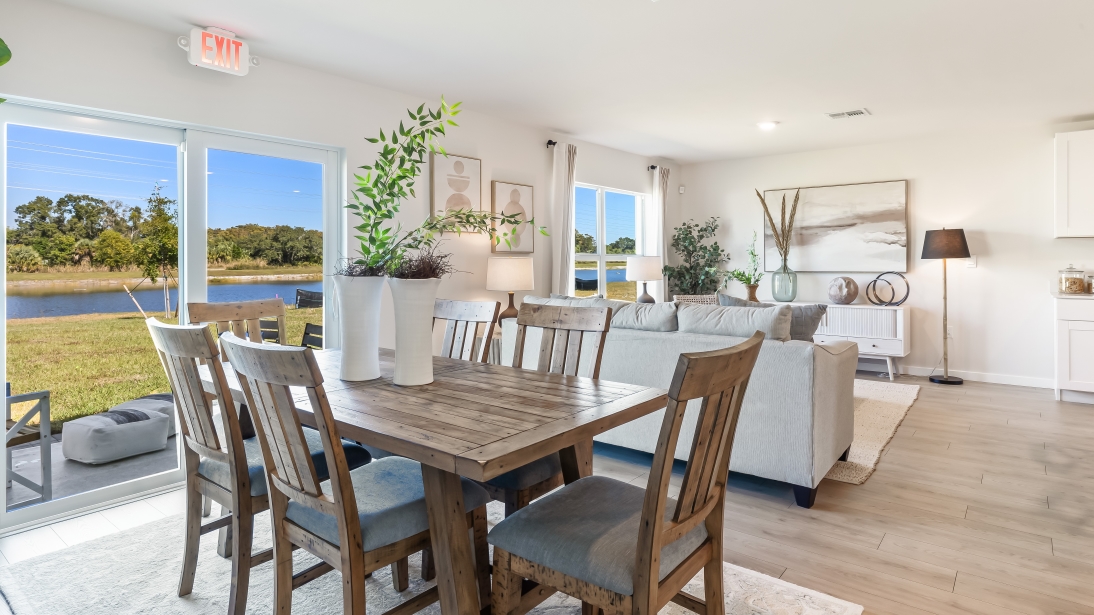 Inside of the dining room. Looking out to the lanai.