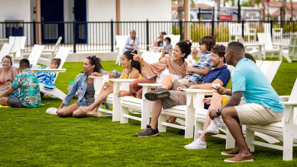 Shores Lifestyle Pic