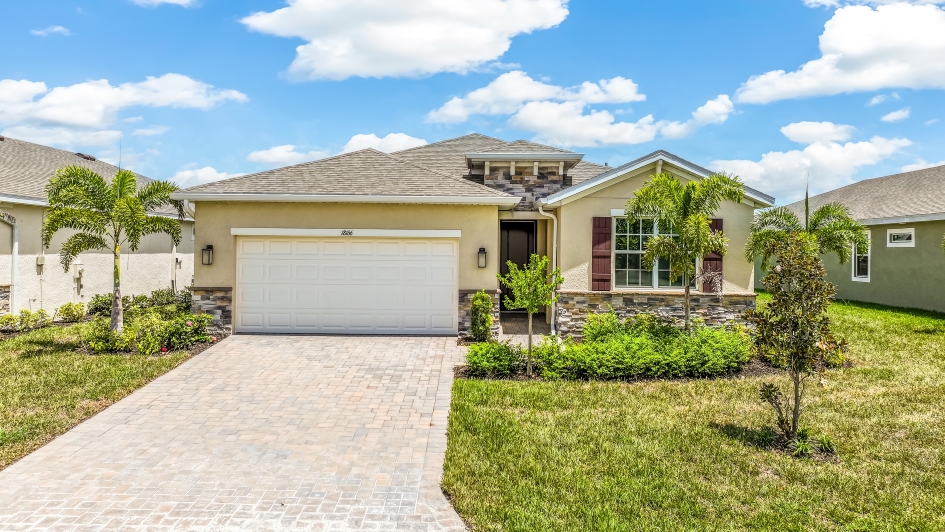 18166 Lagoon Reach Ln exterior