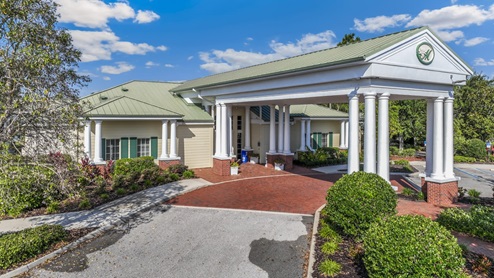 Magnolia Landing Amenity Center view of the front drive