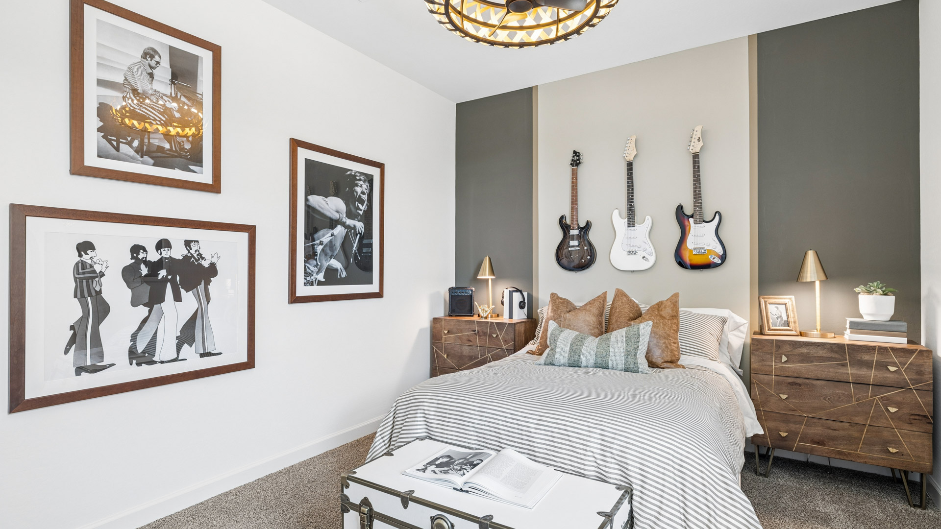 secondary bedroom