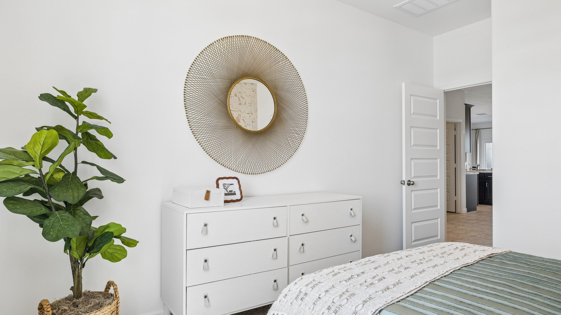 secondary bedroom