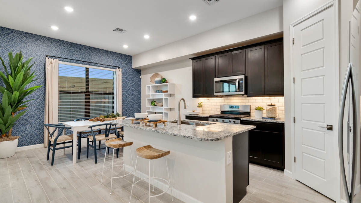 Arabella Little Rock Model