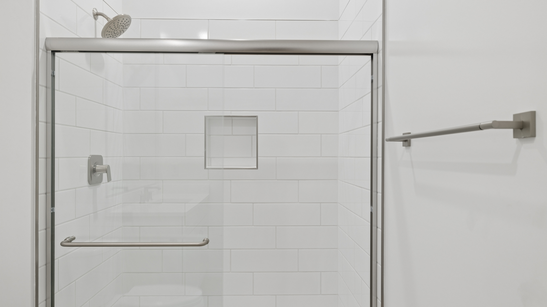 secondary bathroom