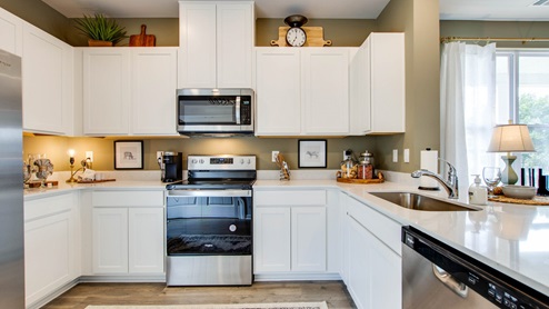 Owen townhome kitchen