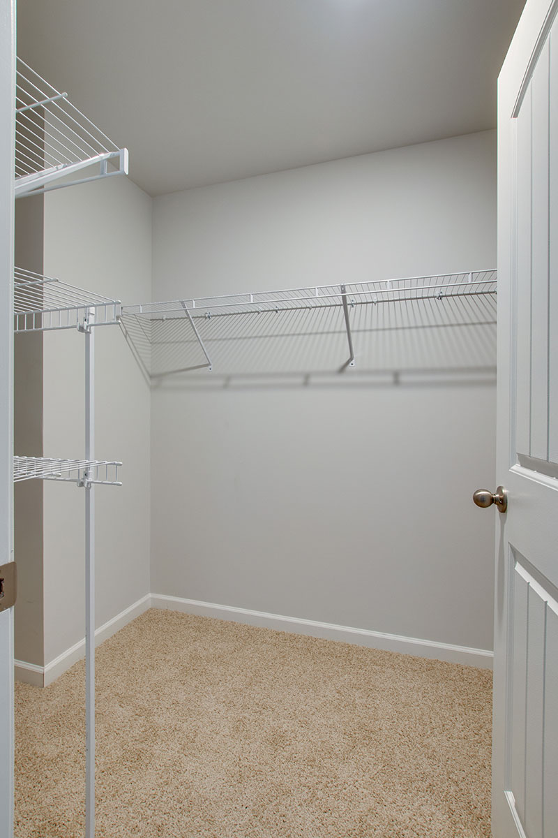 Closet spacious new home