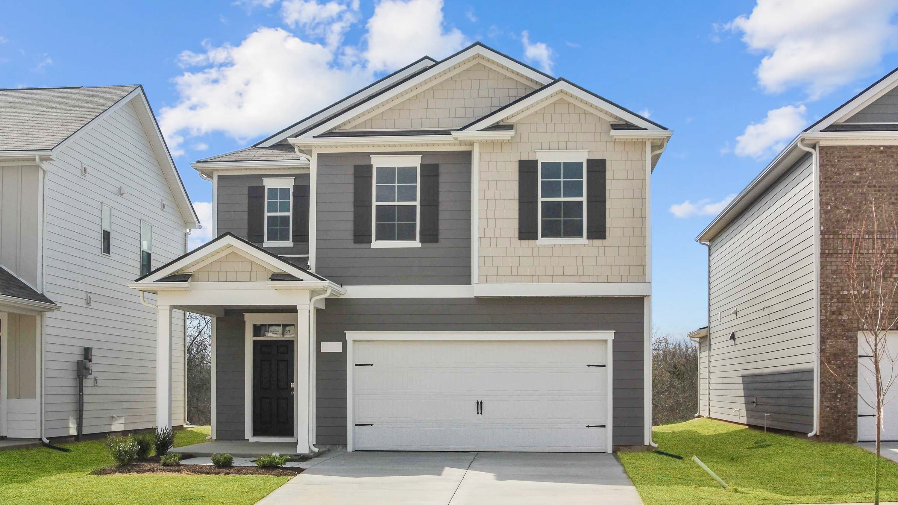 4360 Oswin Drive, Murfreesboro, TN River Landing By D.R. Horton two-story, two car garage, front yard grass