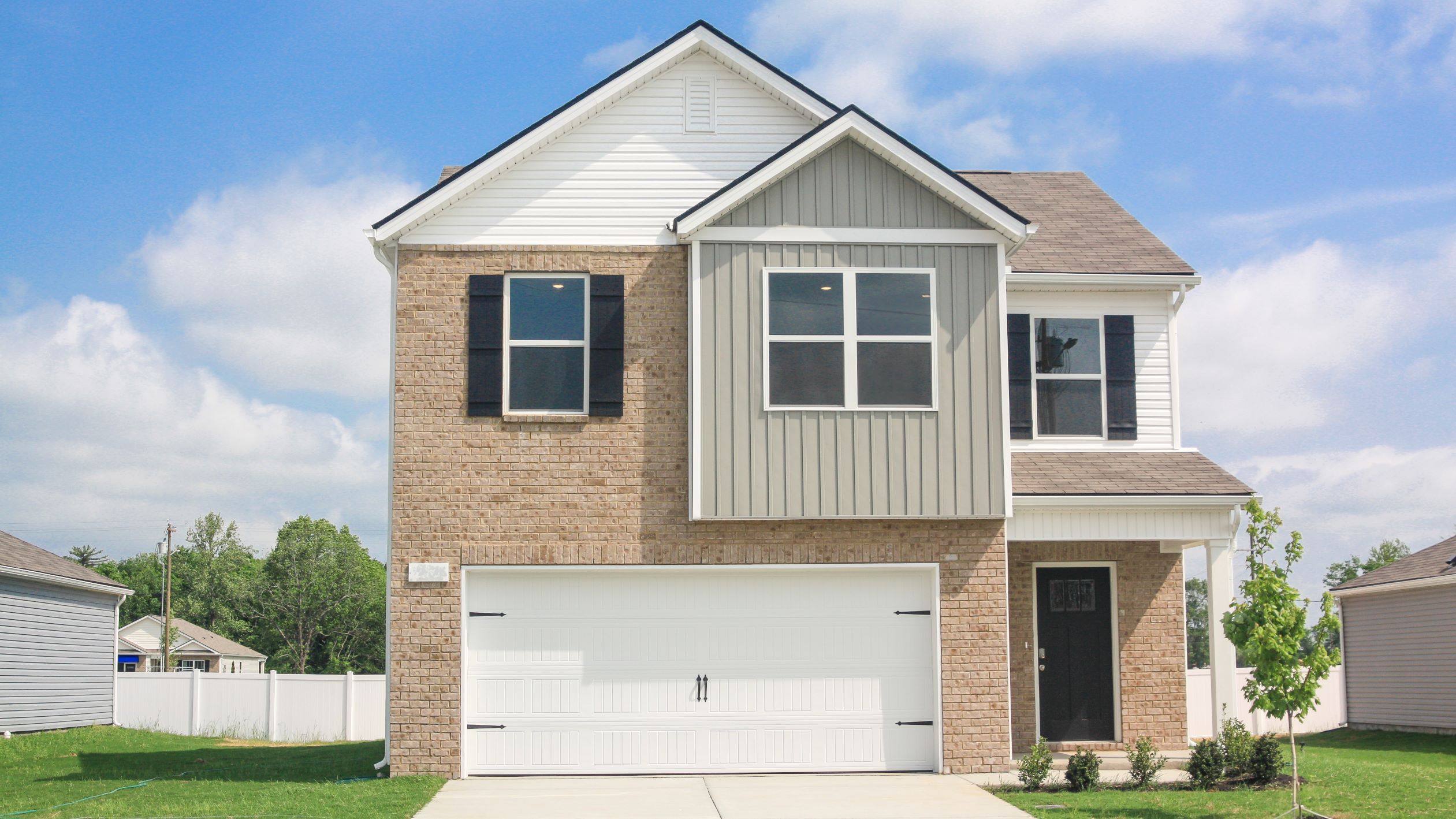 4917 Clousden Way exterior