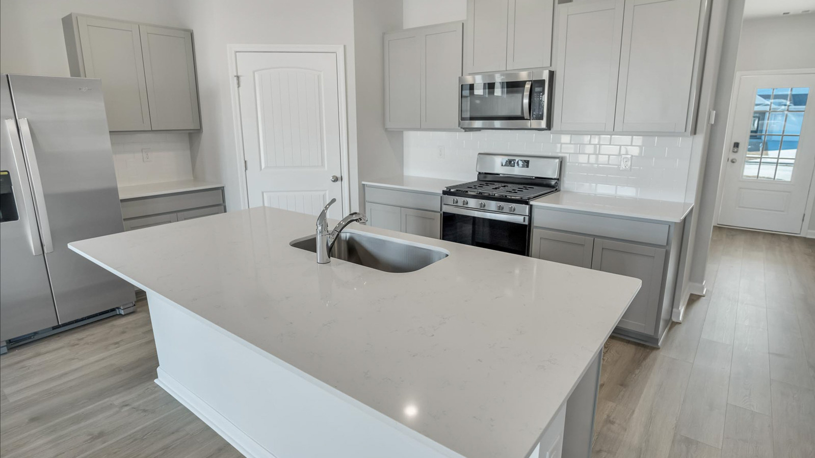 Modern kitchen with quartz countertops