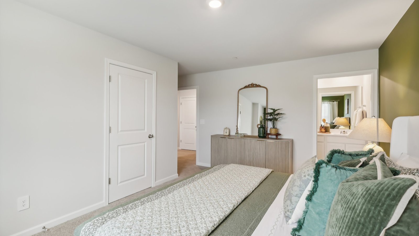 D.R. Horton upstairs access, connecting secondary bedrooms, a bathroom, loft area in new construction townhome