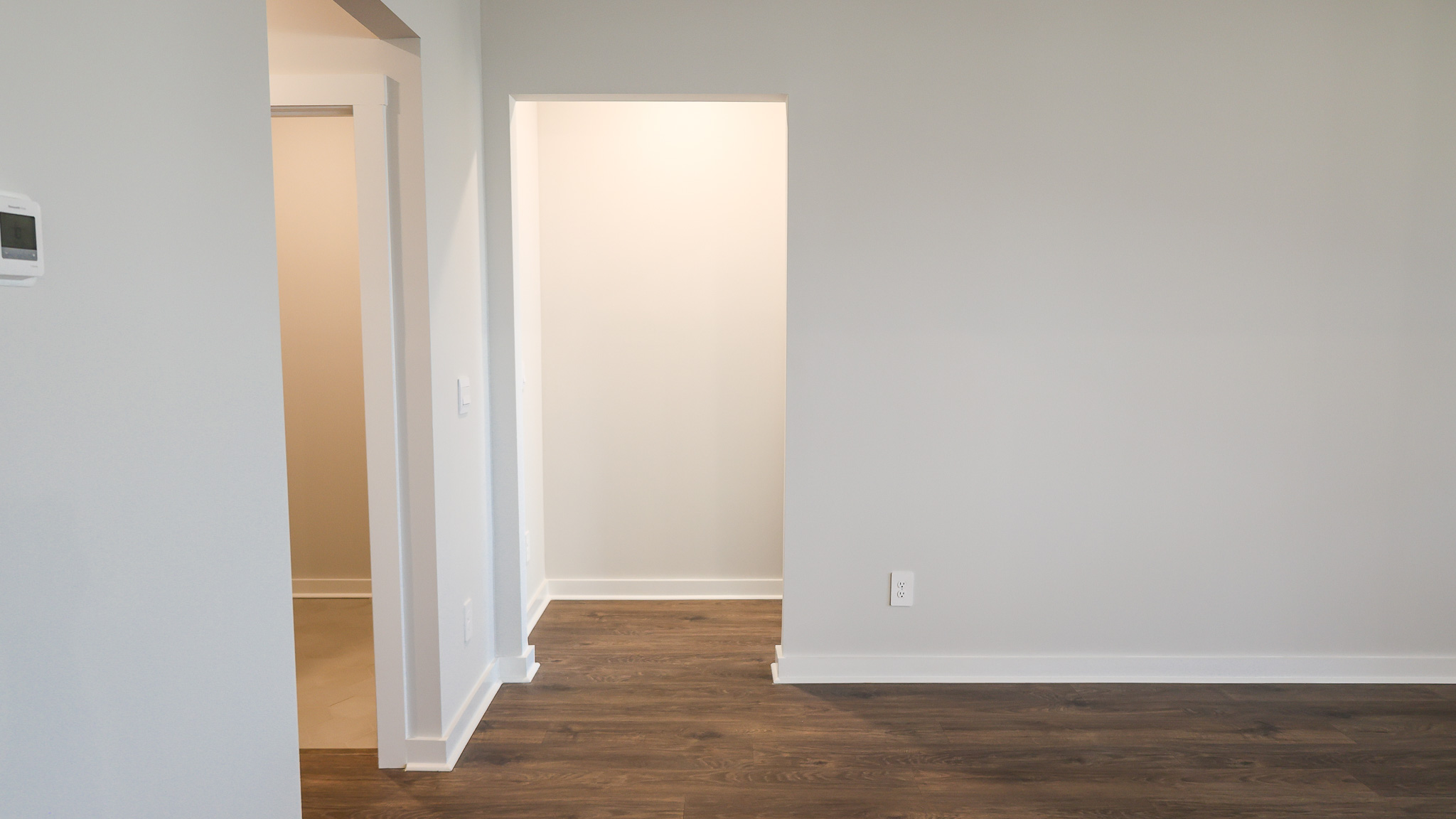 entry to primary bedroom