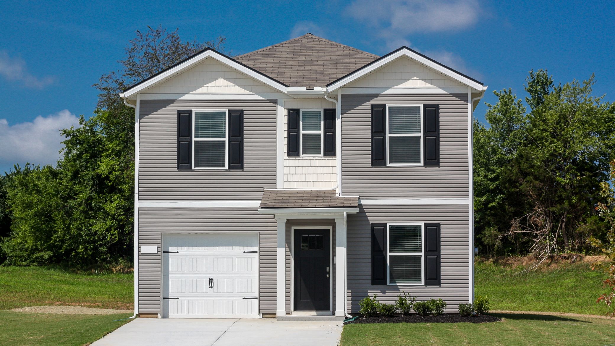 1132 Canyon Drive exterior