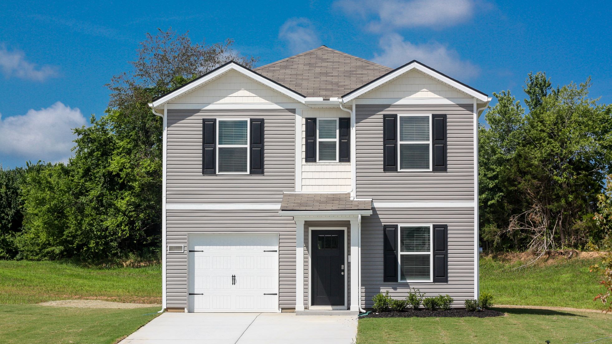 1116 CANYON DRIVE exterior