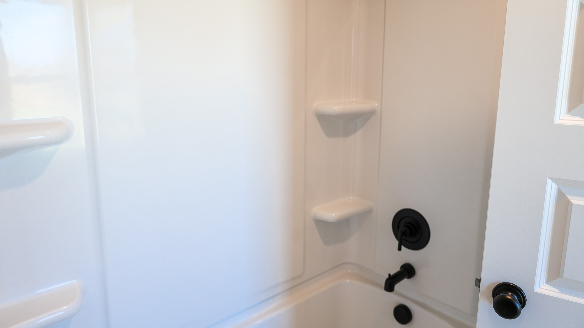 jack and jill bathroom