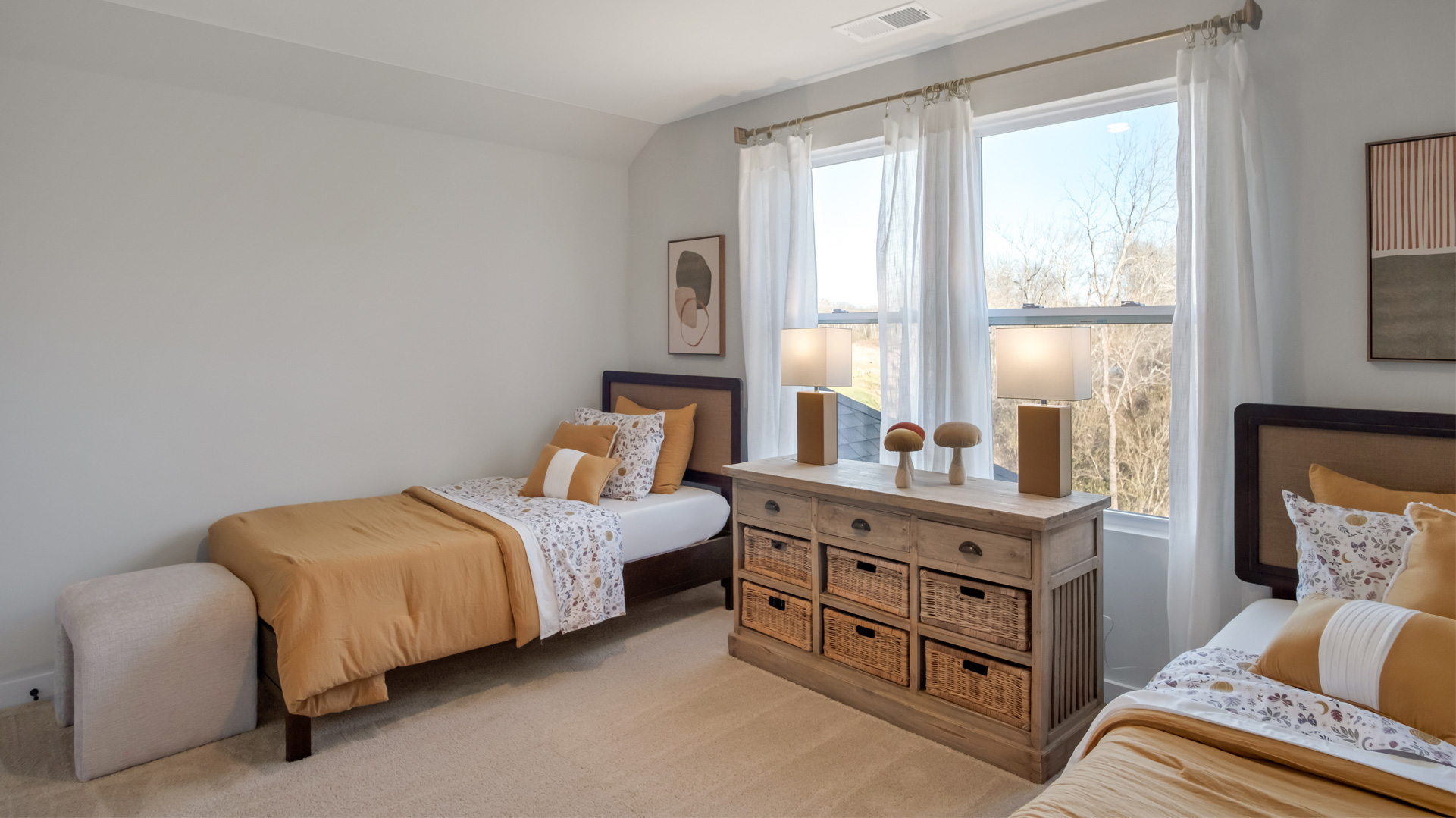 Fourth bedroom comfortably fits two twin beds