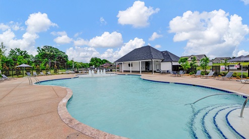 Riverwood Gardens beautiful community pool