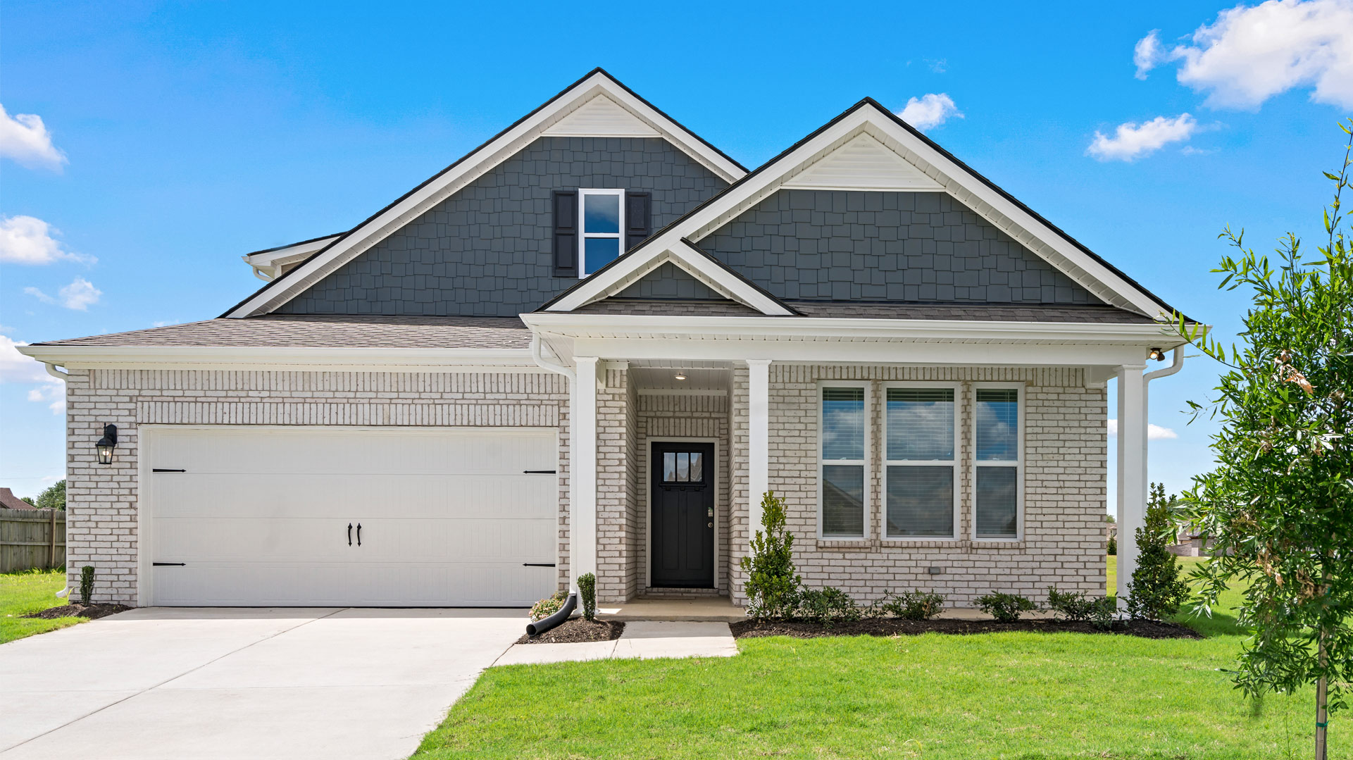 8321 Bankhead Dr exterior