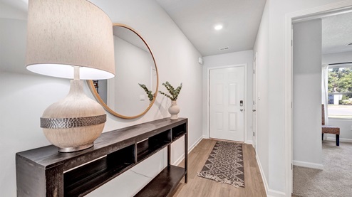 Front door entryway of the freeport model