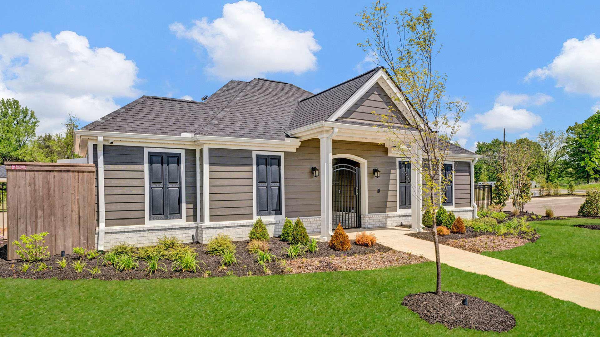 Exterior of the pool house at Indian Oaks