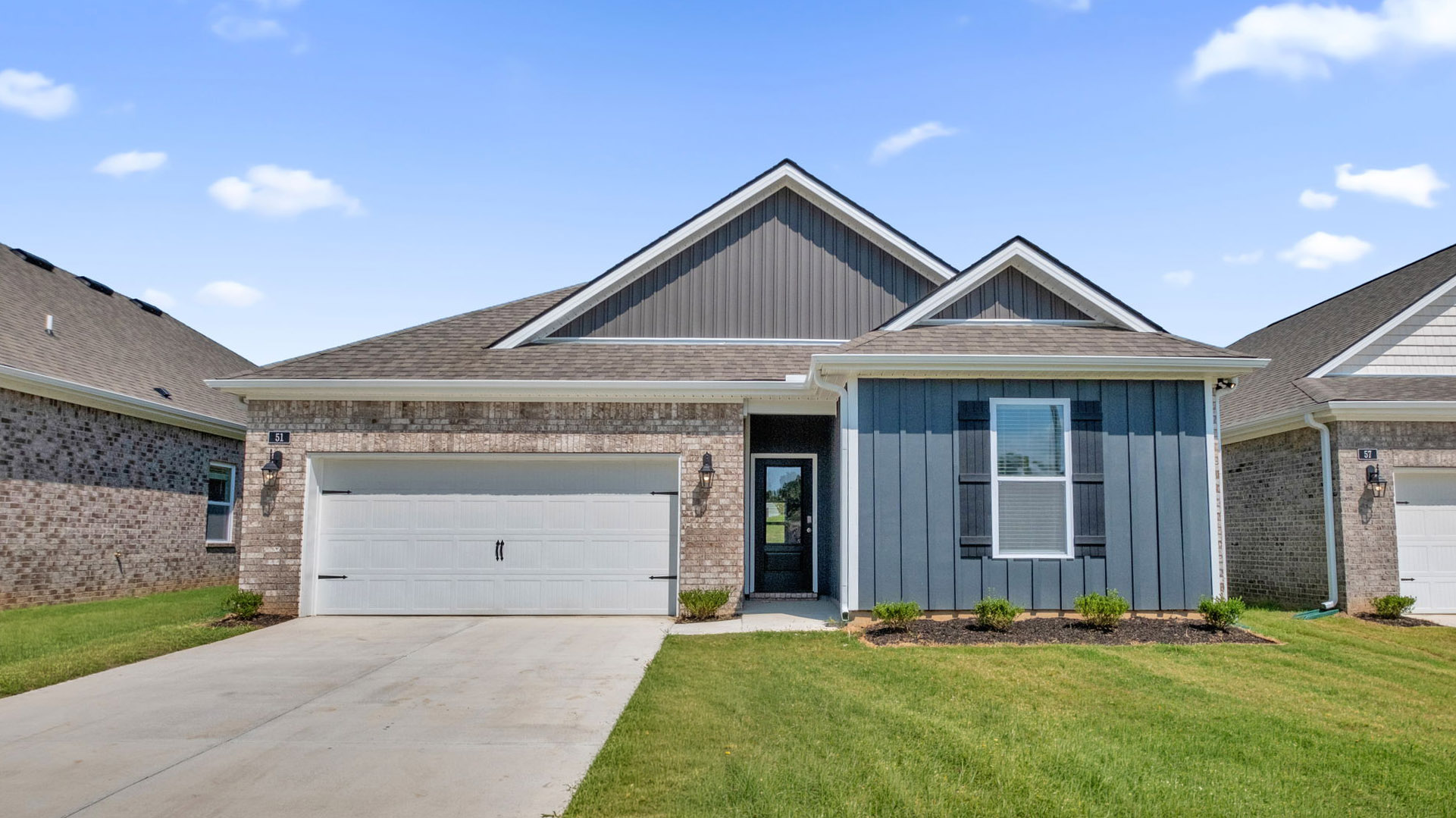 4921 Edgemont Drive exterior