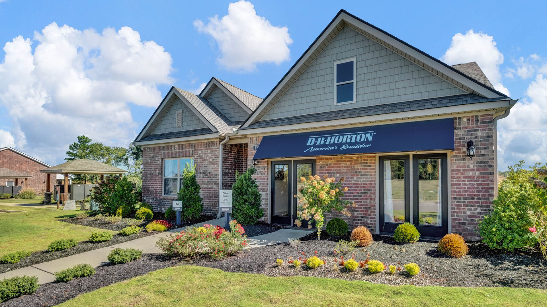 Side view of our Cali model in our Twin Lakes community