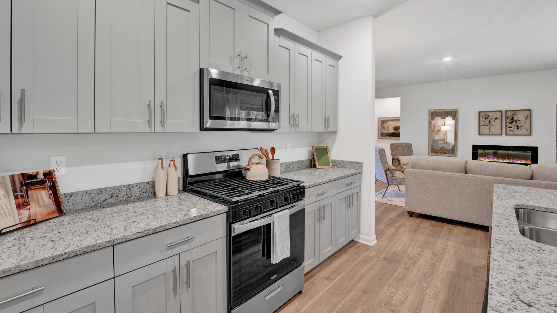 Beautiful kitchen soft closing cabinets