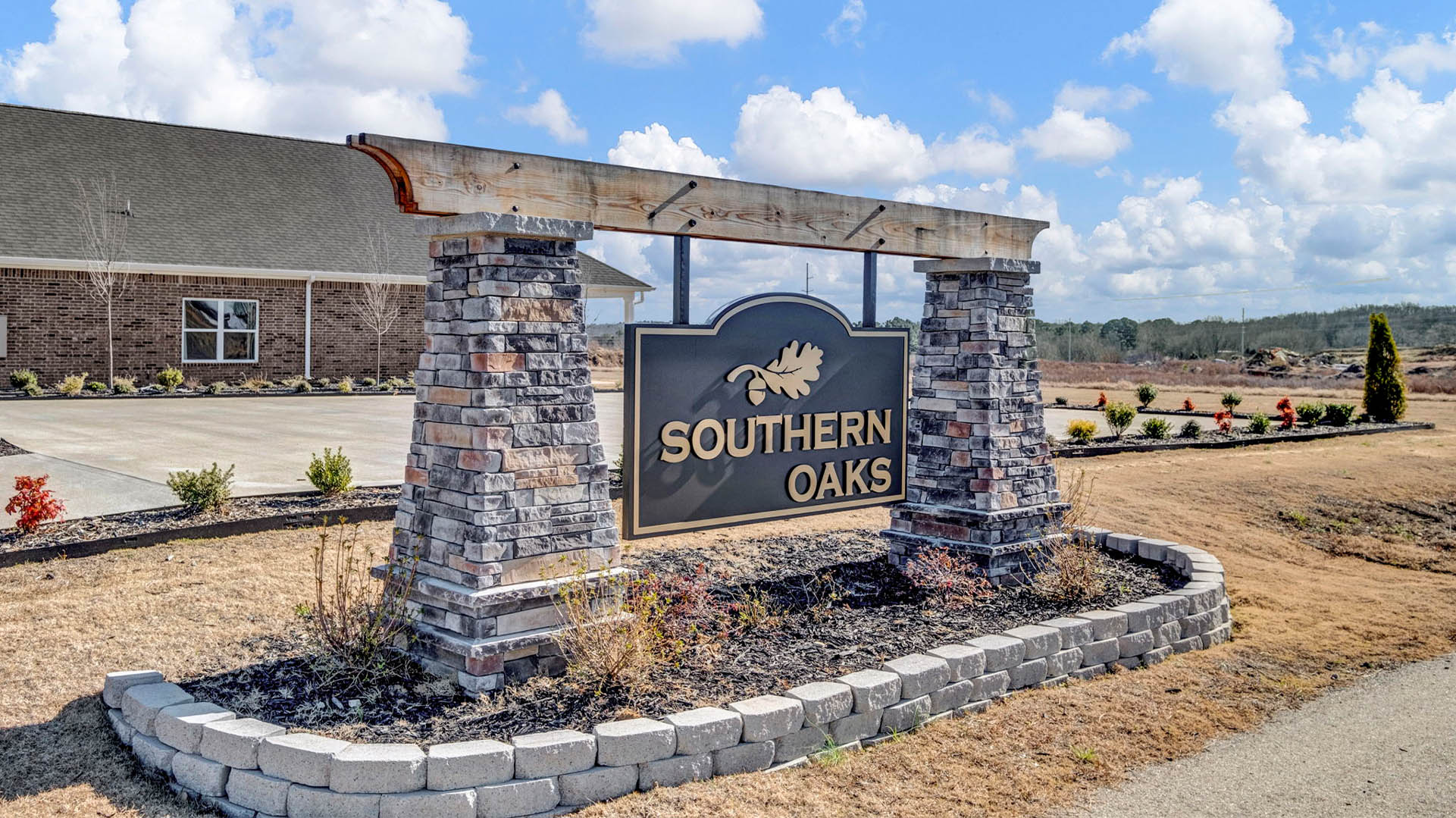 Beautiful entry monument at the front of the Southern Oaks community