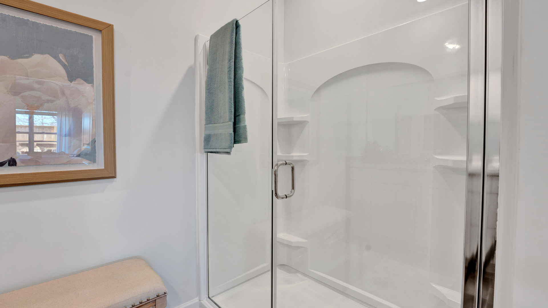 Owner’s ensuite in a D.R. Horton new build home offers function and style with a walk-in closet, spa-like ensuite