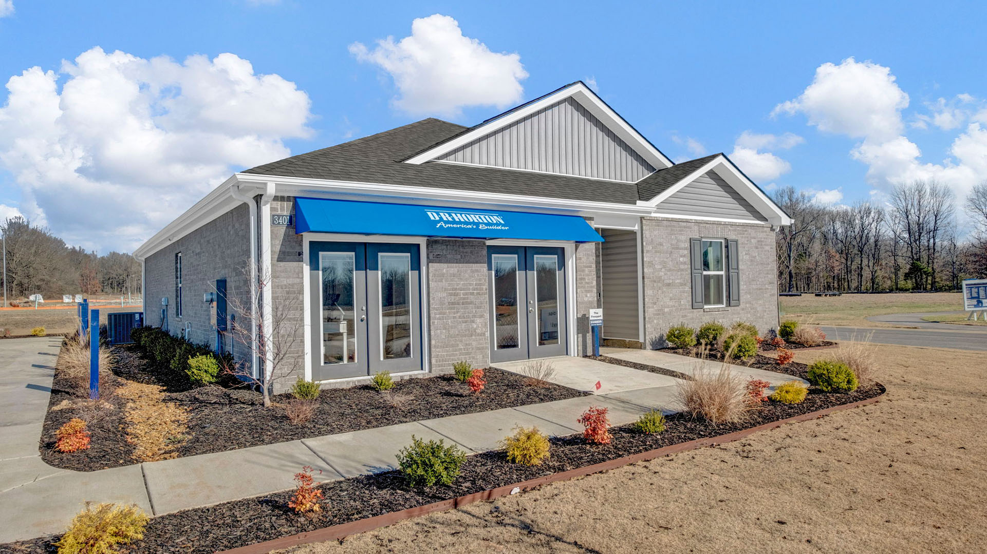 Exterior of the beautiful freeport model at Southern Timbers